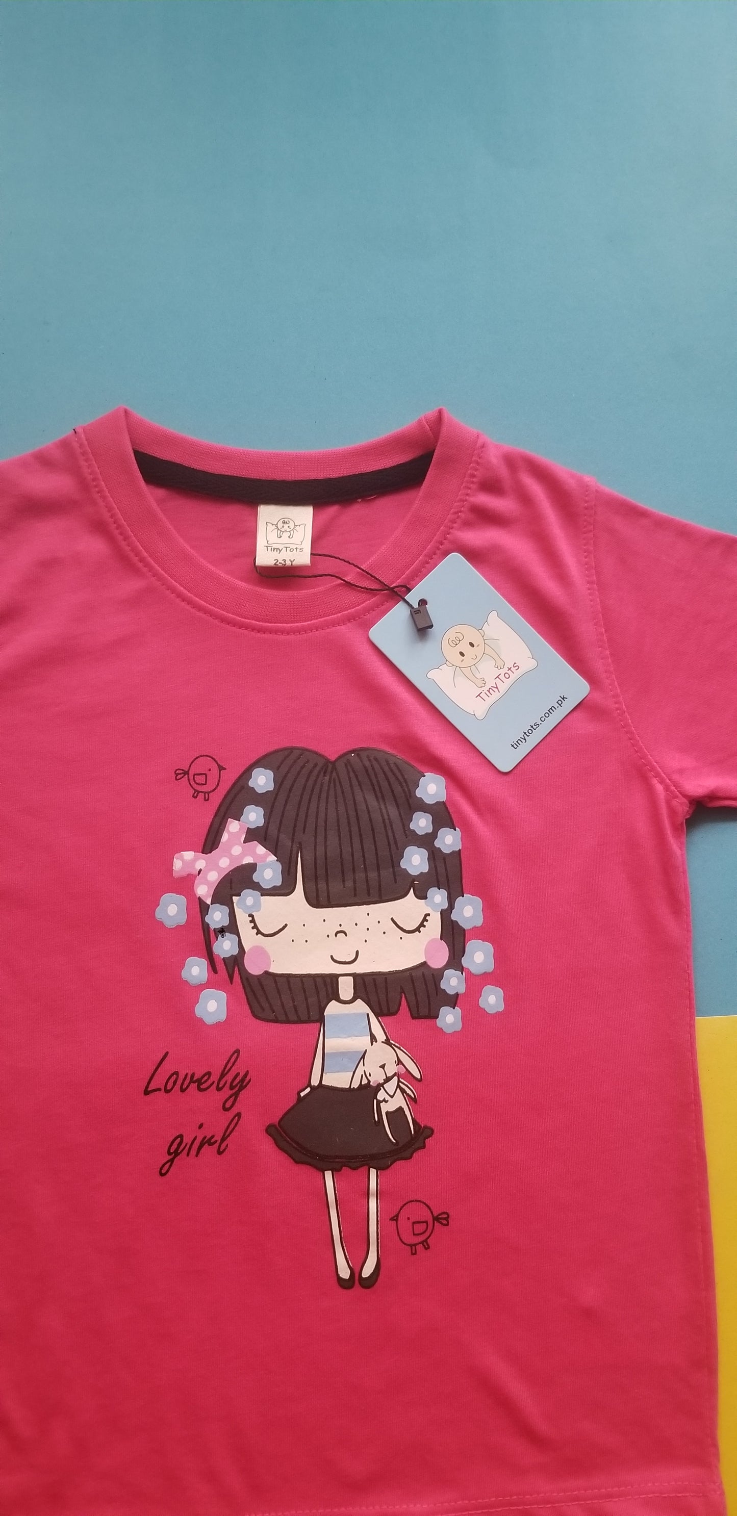 Lovely Girl - T-shirt