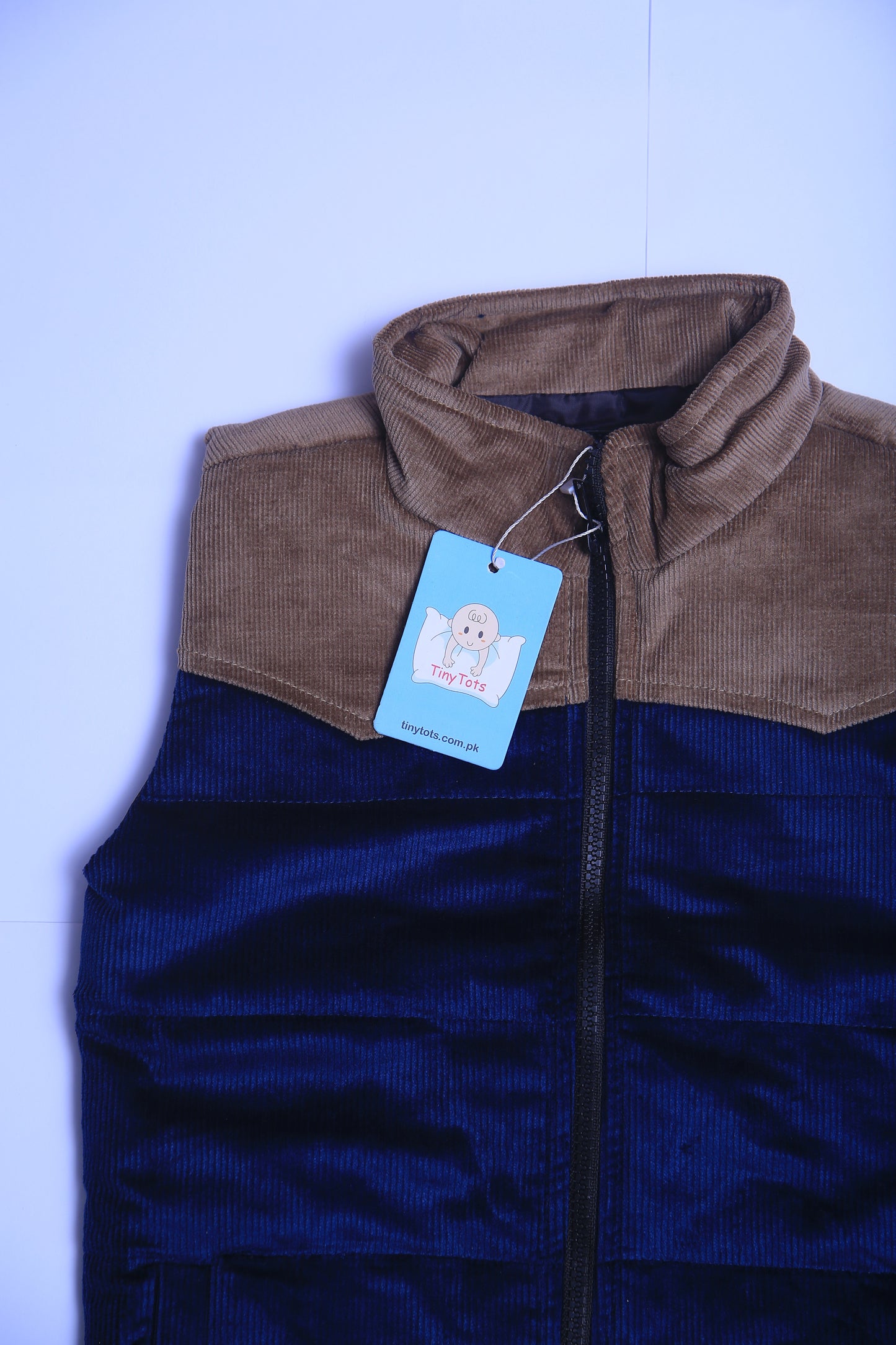 Blue & beige corduroy Quilted Sleeveless jacket