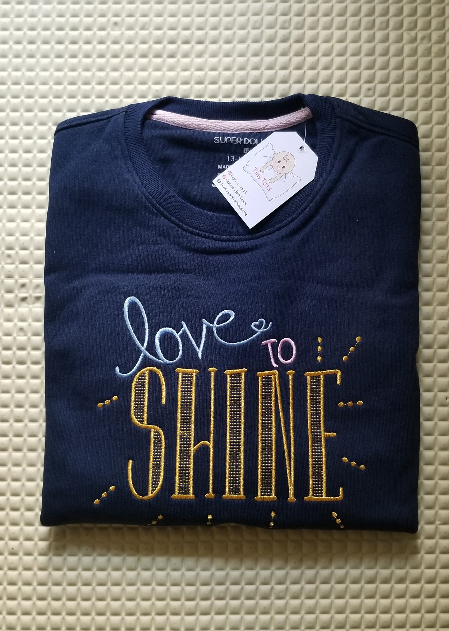 Love to Shine - 3D Embroidered Wool Sweat Shirt